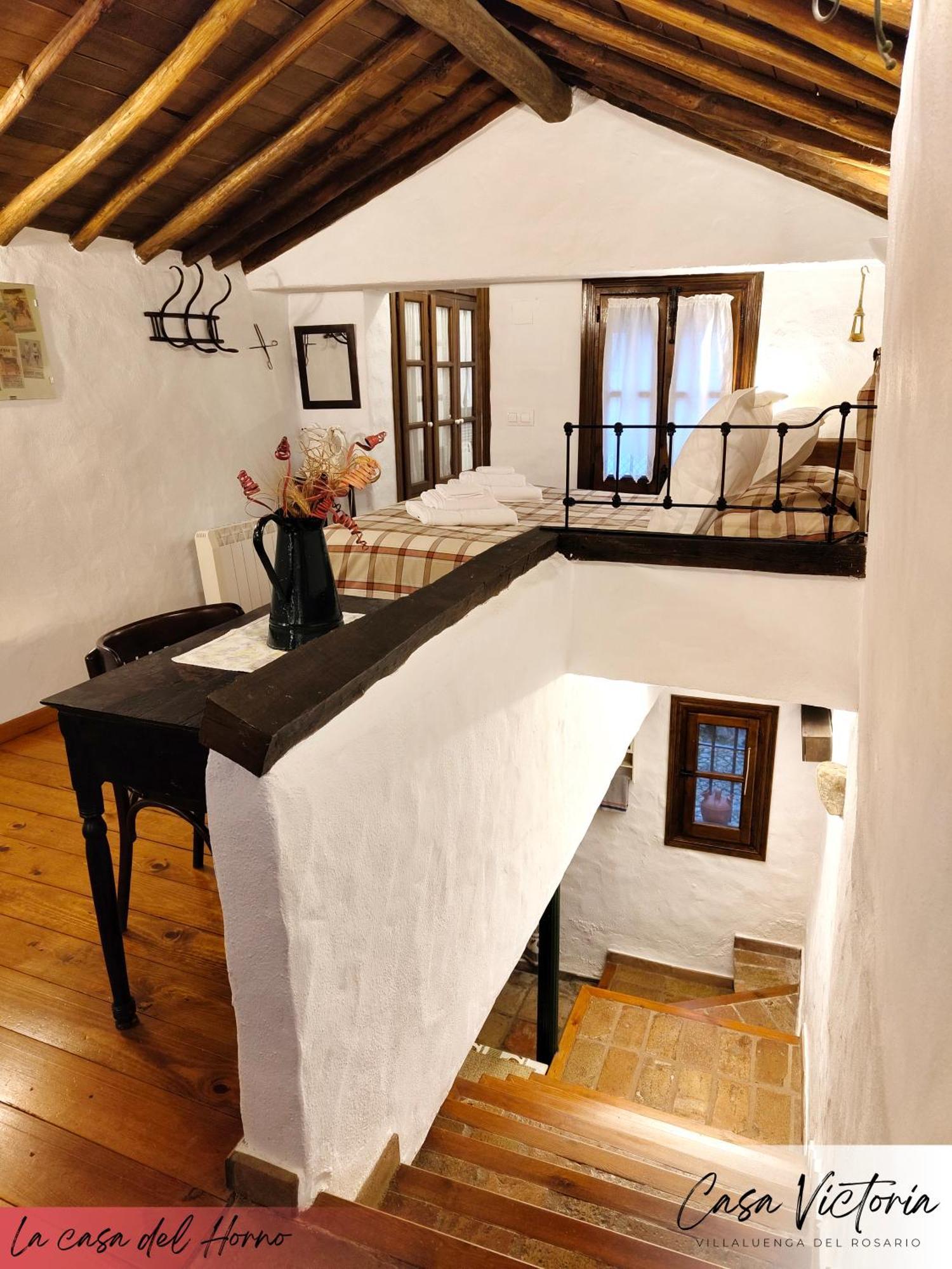 Conjunto Rural Casa Victoria Pensionat Villaluenga Del Rosario Eksteriør billede