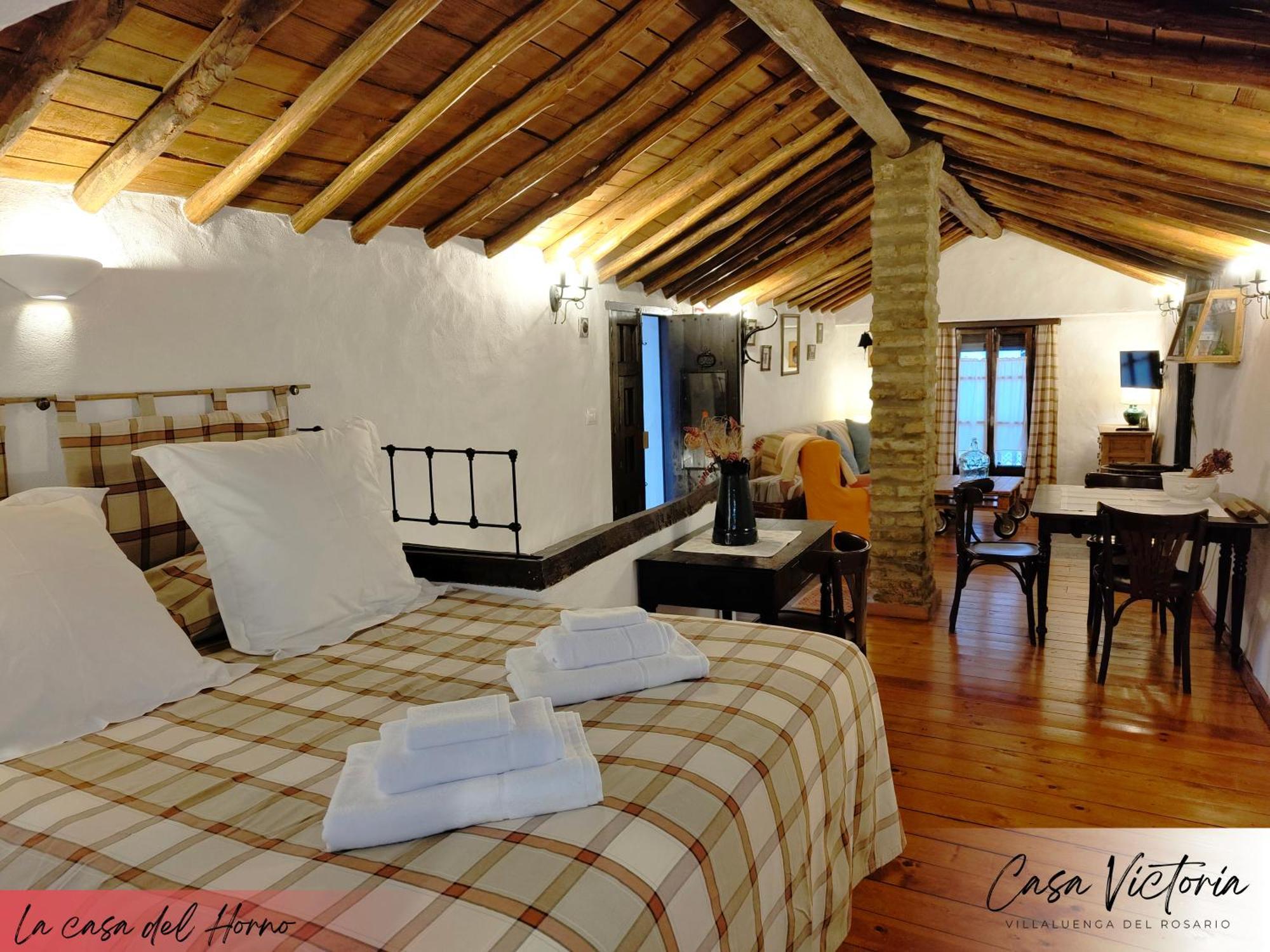 Conjunto Rural Casa Victoria Pensionat Villaluenga Del Rosario Eksteriør billede