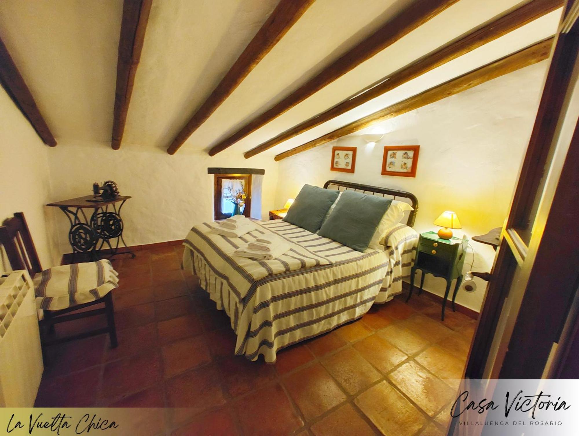 Conjunto Rural Casa Victoria Pensionat Villaluenga Del Rosario Eksteriør billede