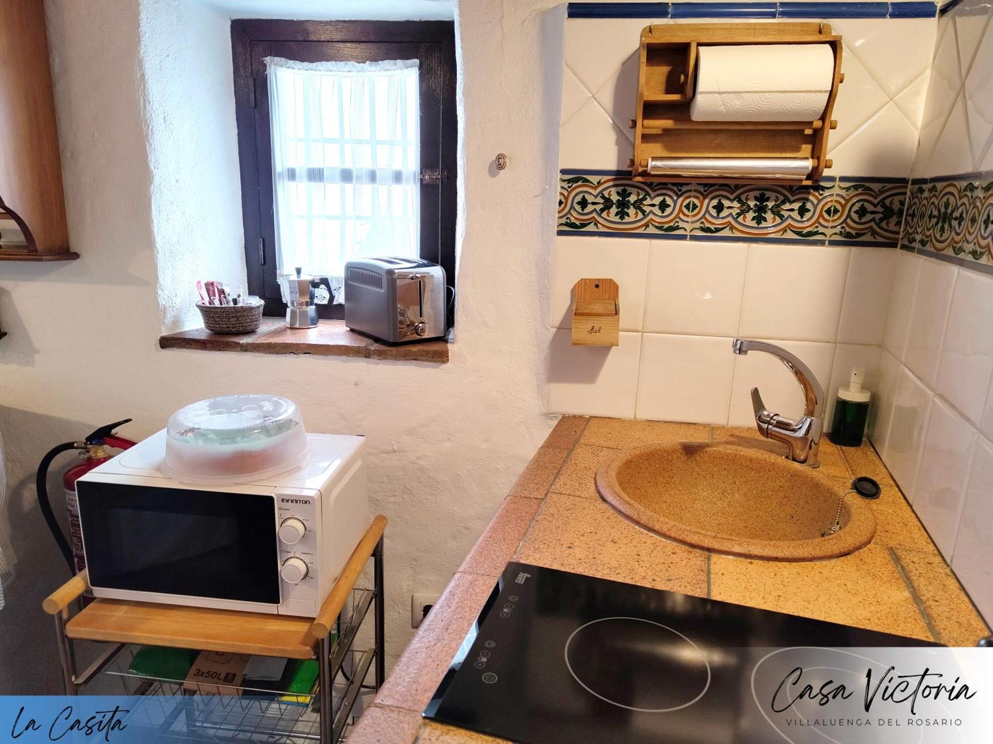 Conjunto Rural Casa Victoria Pensionat Villaluenga Del Rosario Eksteriør billede