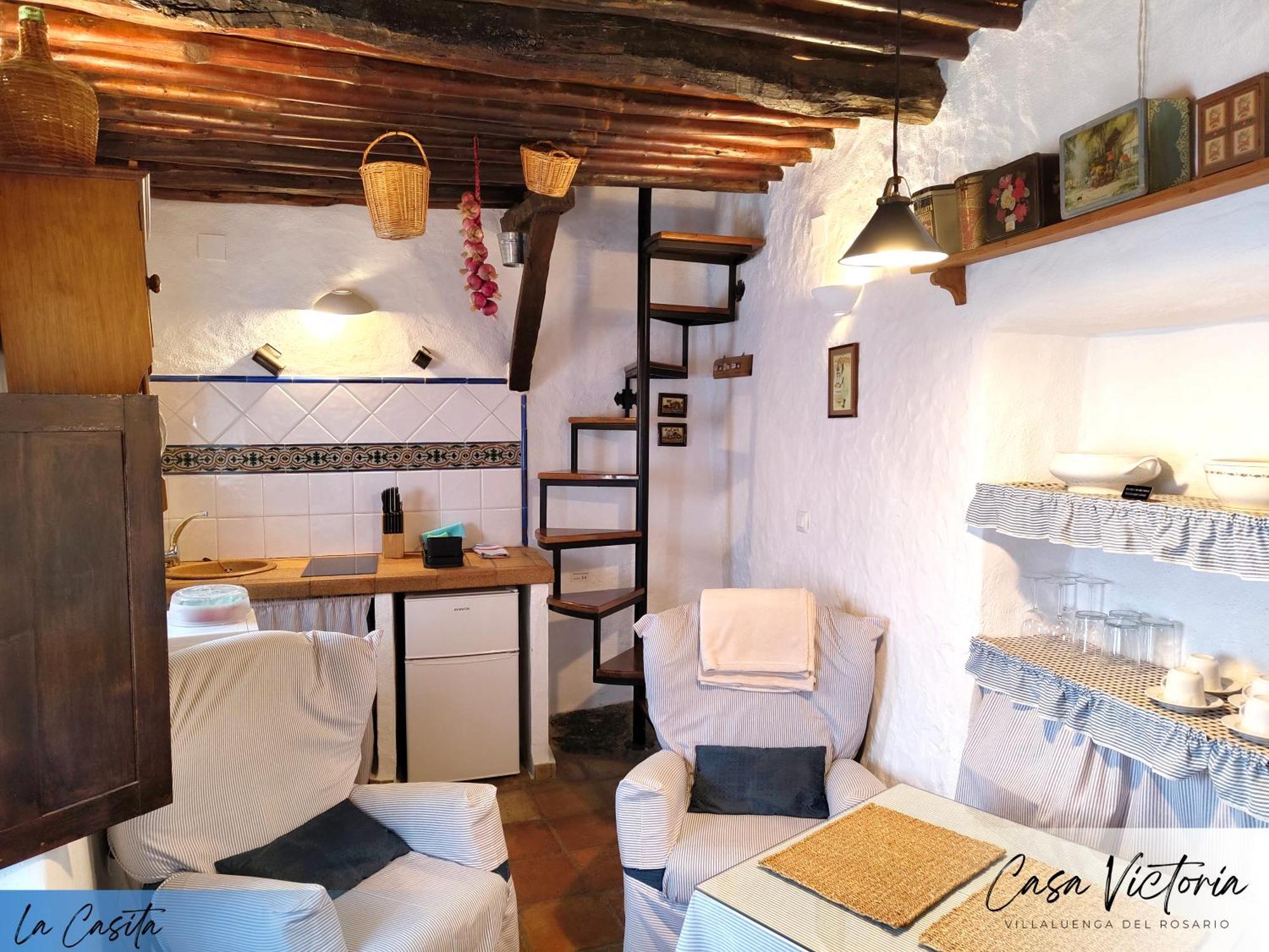Conjunto Rural Casa Victoria Pensionat Villaluenga Del Rosario Eksteriør billede