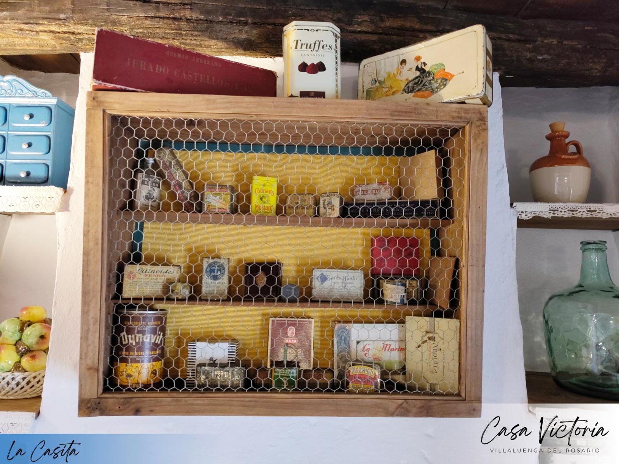 Conjunto Rural Casa Victoria Pensionat Villaluenga Del Rosario Eksteriør billede