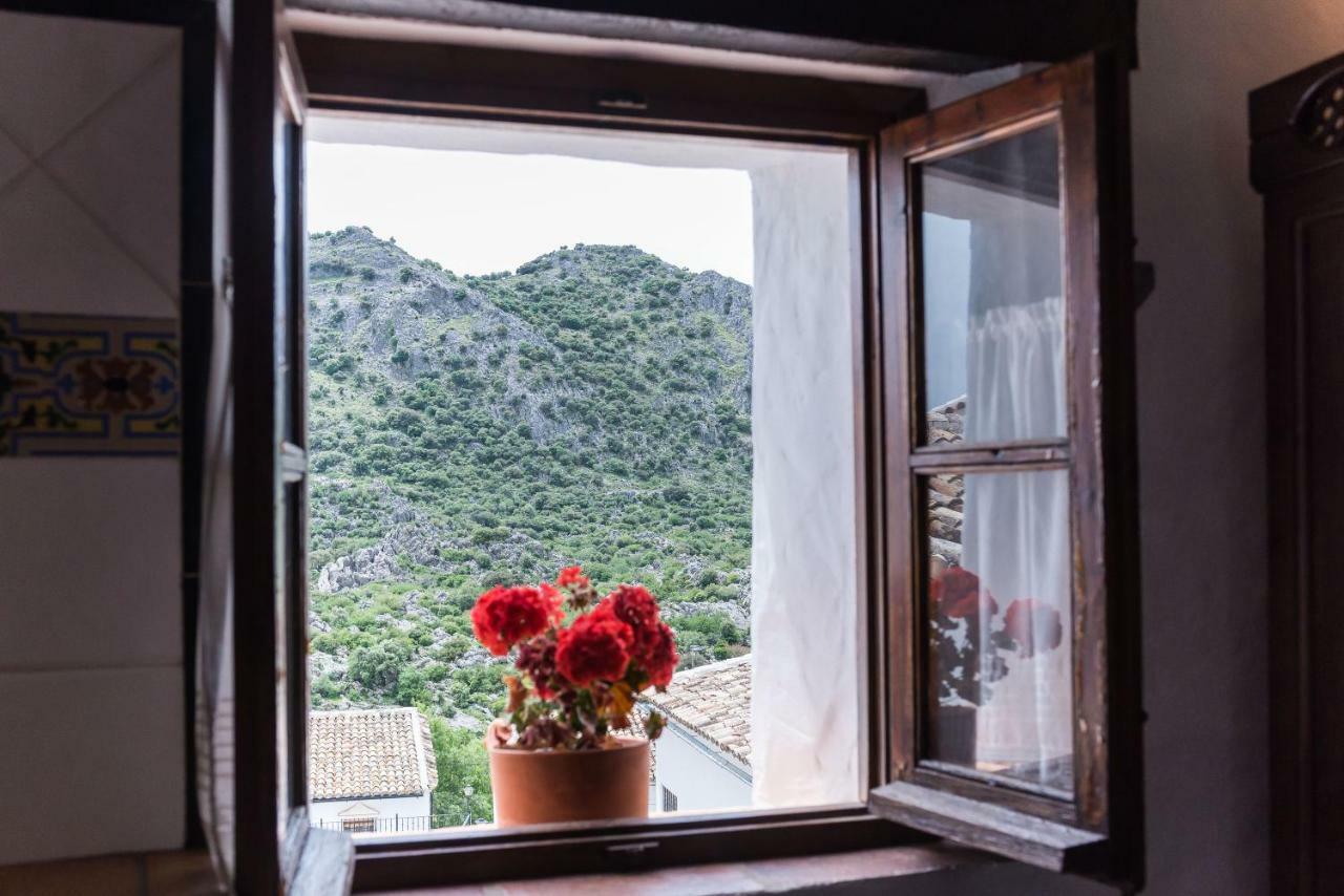 Conjunto Rural Casa Victoria Pensionat Villaluenga Del Rosario Eksteriør billede
